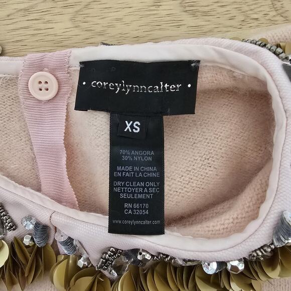 Corey Lynn Calter Sweater Womens XS Angora Embellished Collar Short Sleeve Knit‎ - Picture 3 of 8